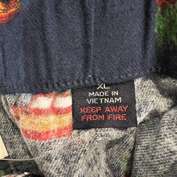 NWT J. Crew Men's Navy W/Christmas Tree & Truck Print Flannel Sleep Pant - Picture 7 of 11